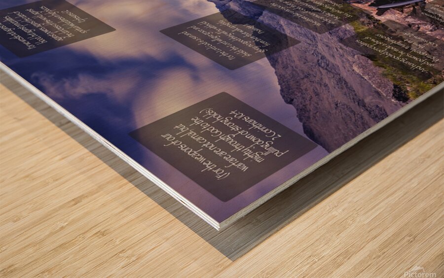 MNW7-WATERFALL2 Wood print