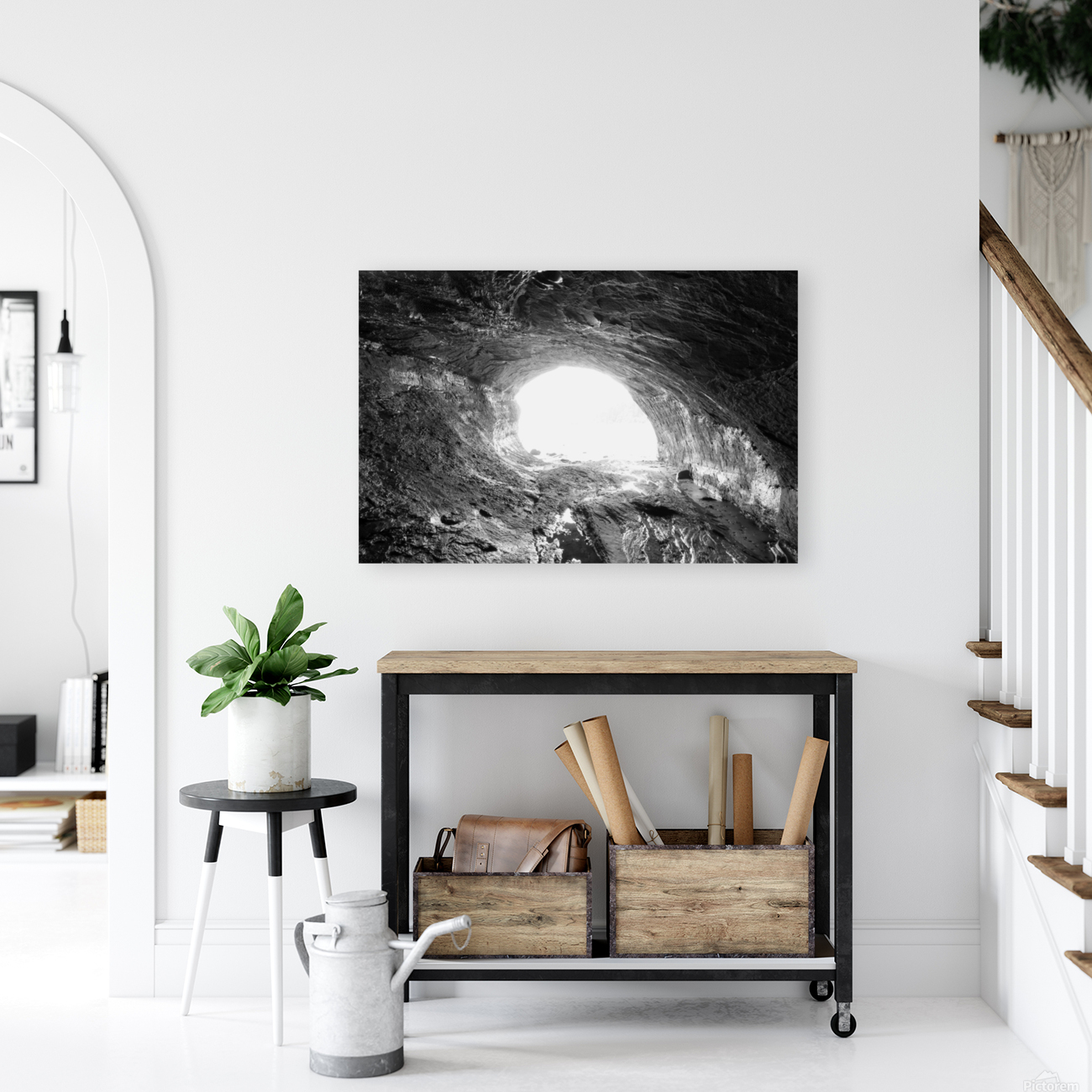 SEA CAVE Reproduction