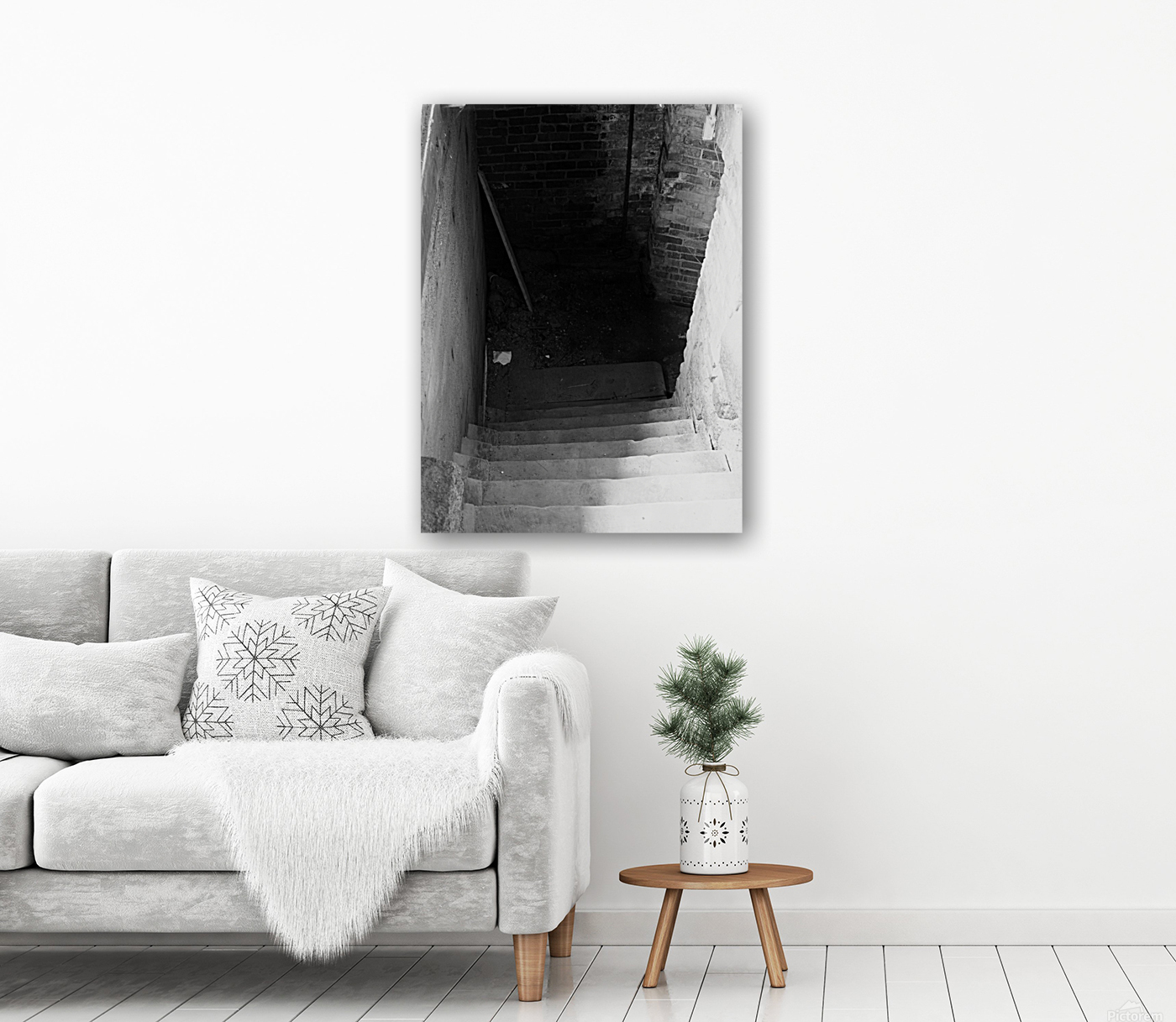 DOWNSTAIRS Reproduction