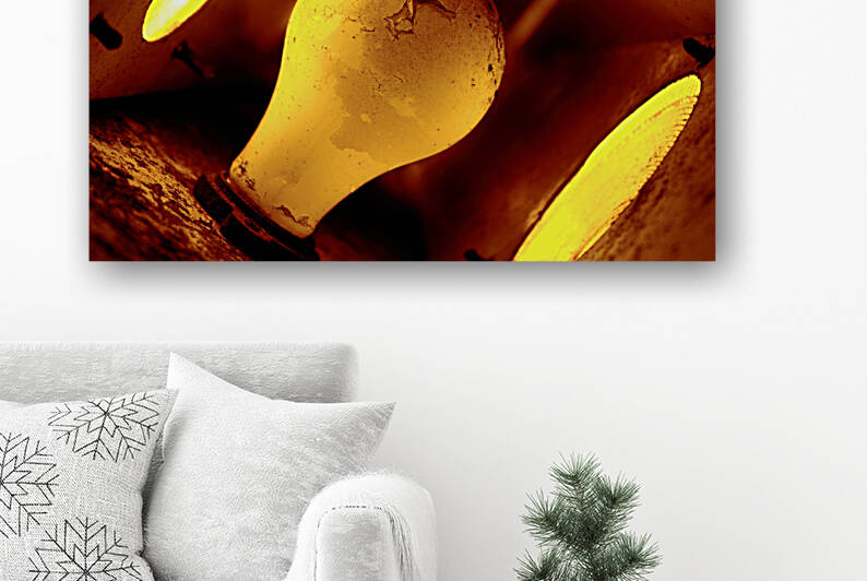 Light up Reproduction