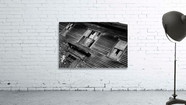 Abandoned house Wall Preview