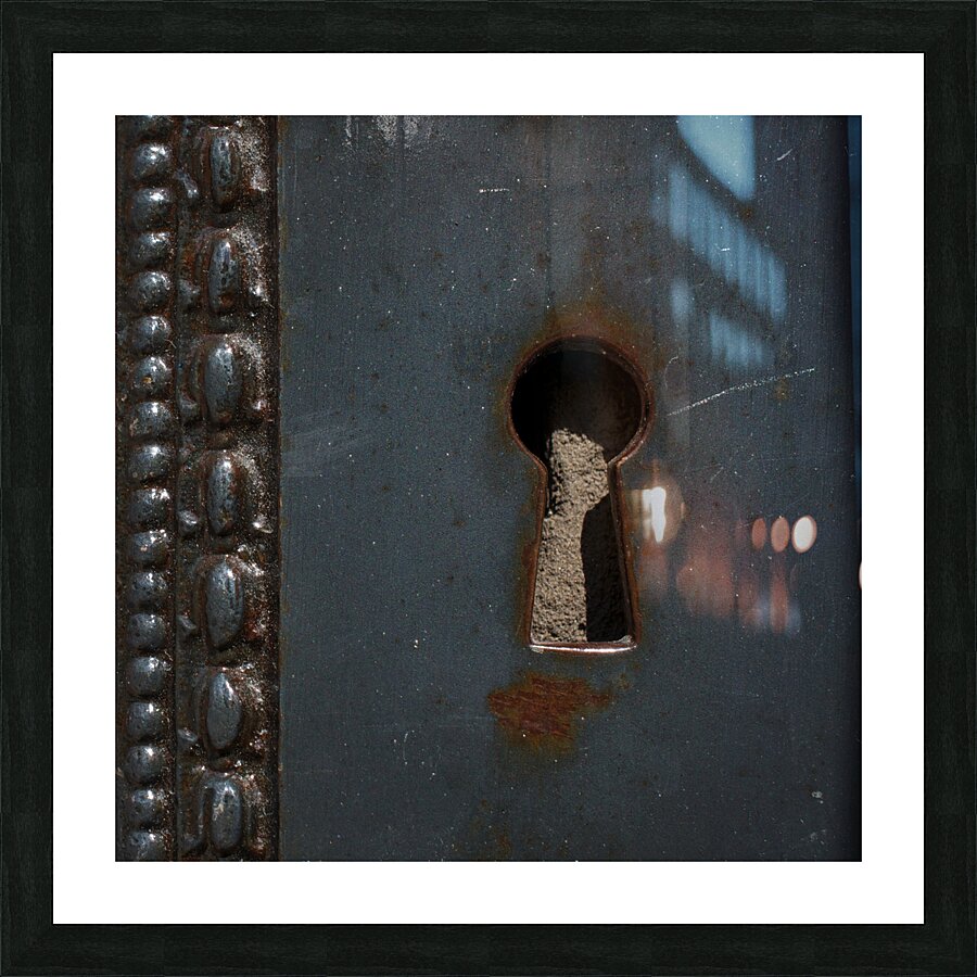 Keyhole Picture Frame print