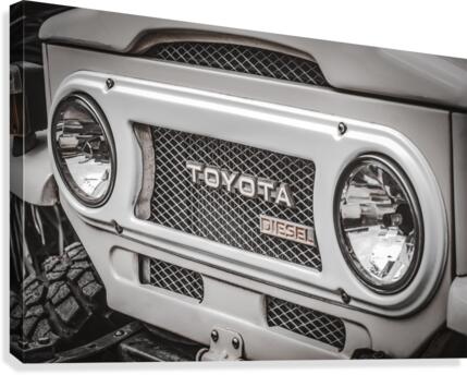 Land Cruiser Grill Canvas Print