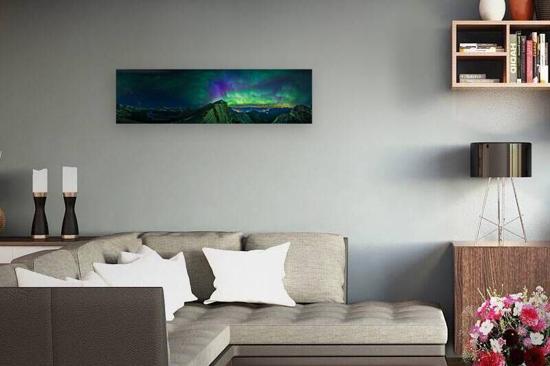 Rimwall Aurora by Nathan Vande Ligt
