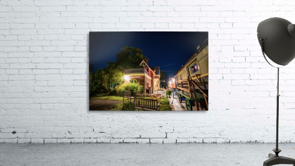 Train Station Inn16 Wall Preview
