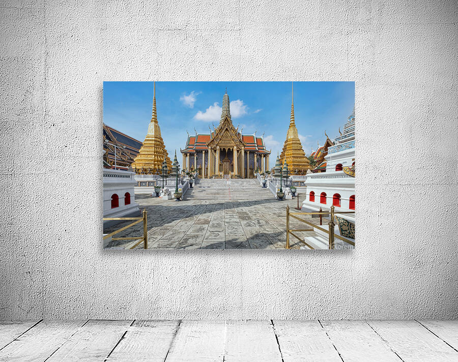 ROYAL ENTRANCE  Wall Preview