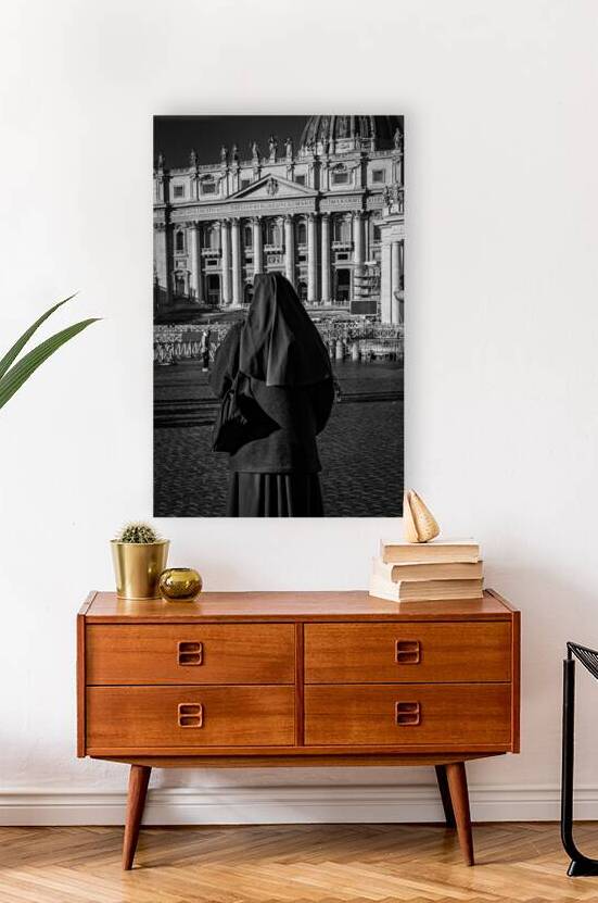 The Vatican 8 Reproduction
