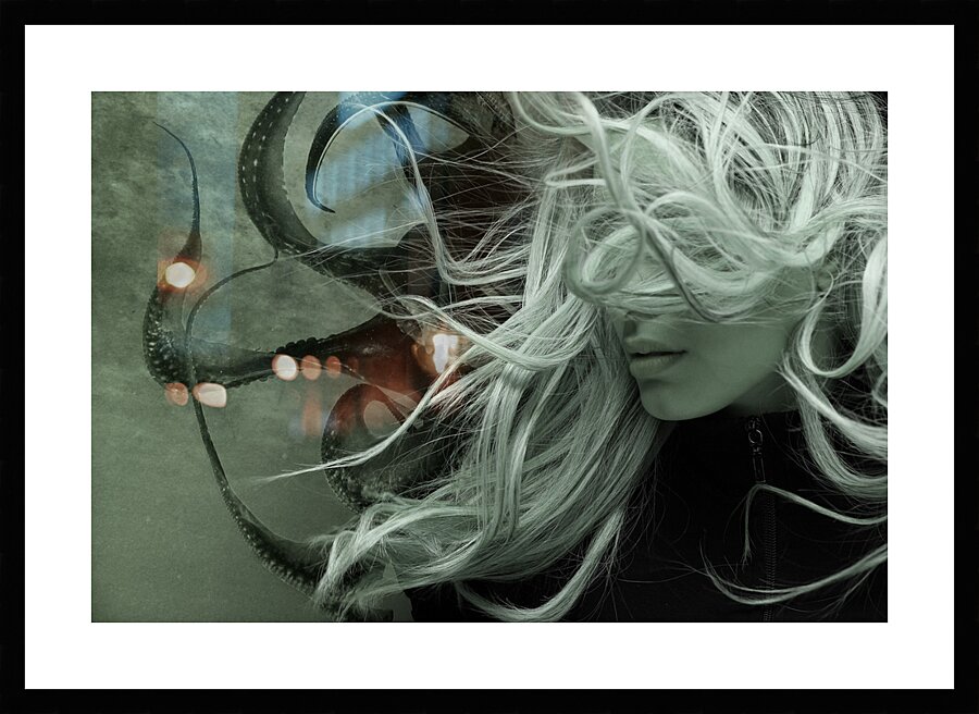 QGF 003 – double exposure octopus Picture Frame print