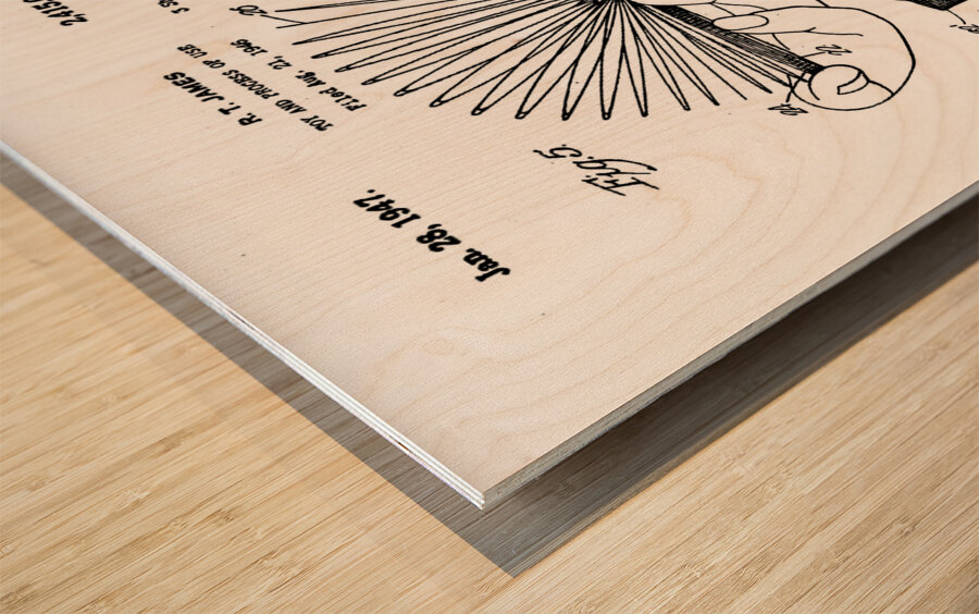 QVT 1061 – Vintage Patent Illustrations Slinky. Wood print