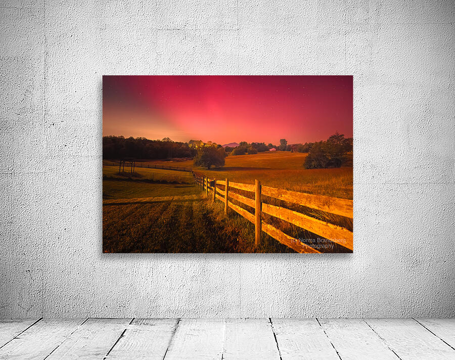 Leading the Way to Farm Aurora Wall Preview