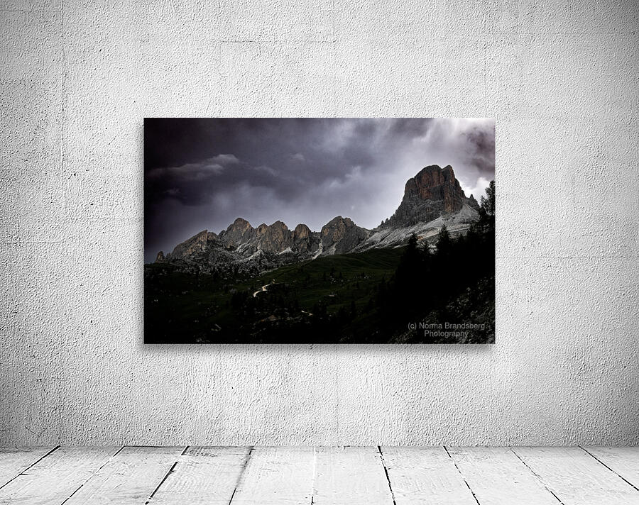 Giau Pass Cortina Race Day Wall Preview