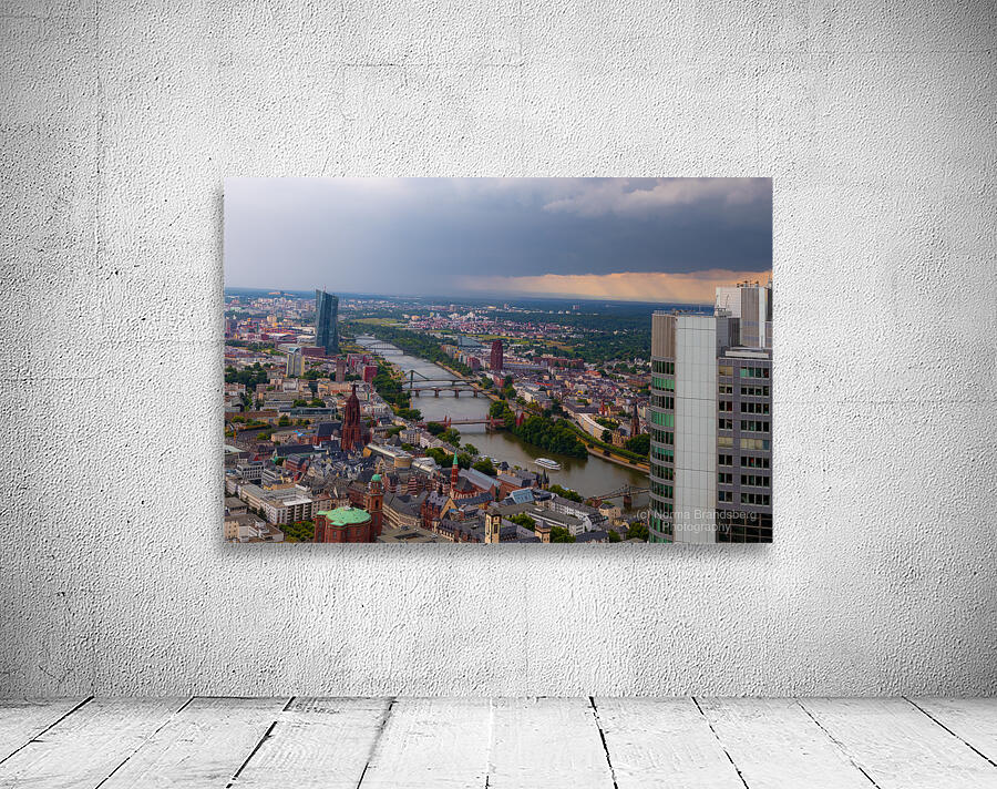 Frankfurt am Main Sunbeams Wall Preview