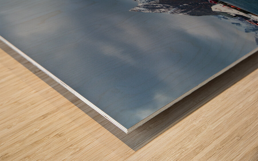 Sakrisoya Olnilsoya Hamnoya  in Winter Wood print