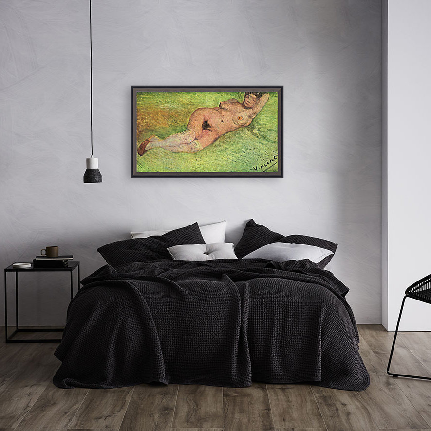 Nacked woman Reproduction